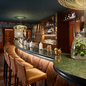 5* Hotel Hyperion